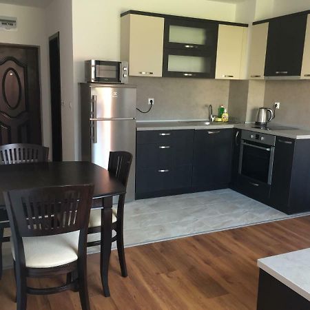 Apartments Dione เปาโมเรีย ภายนอก รูปภาพ