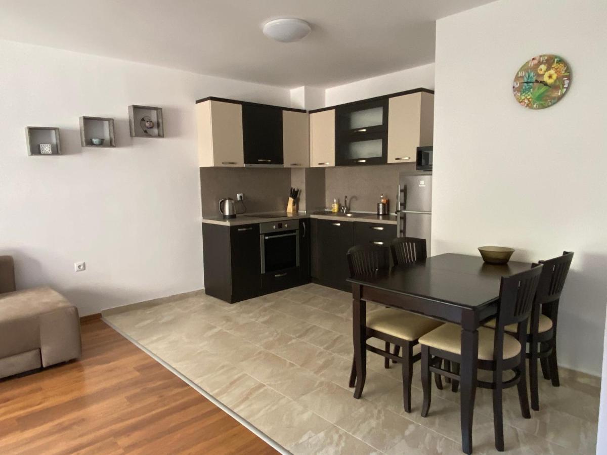 Apartments Dione เปาโมเรีย ภายนอก รูปภาพ
