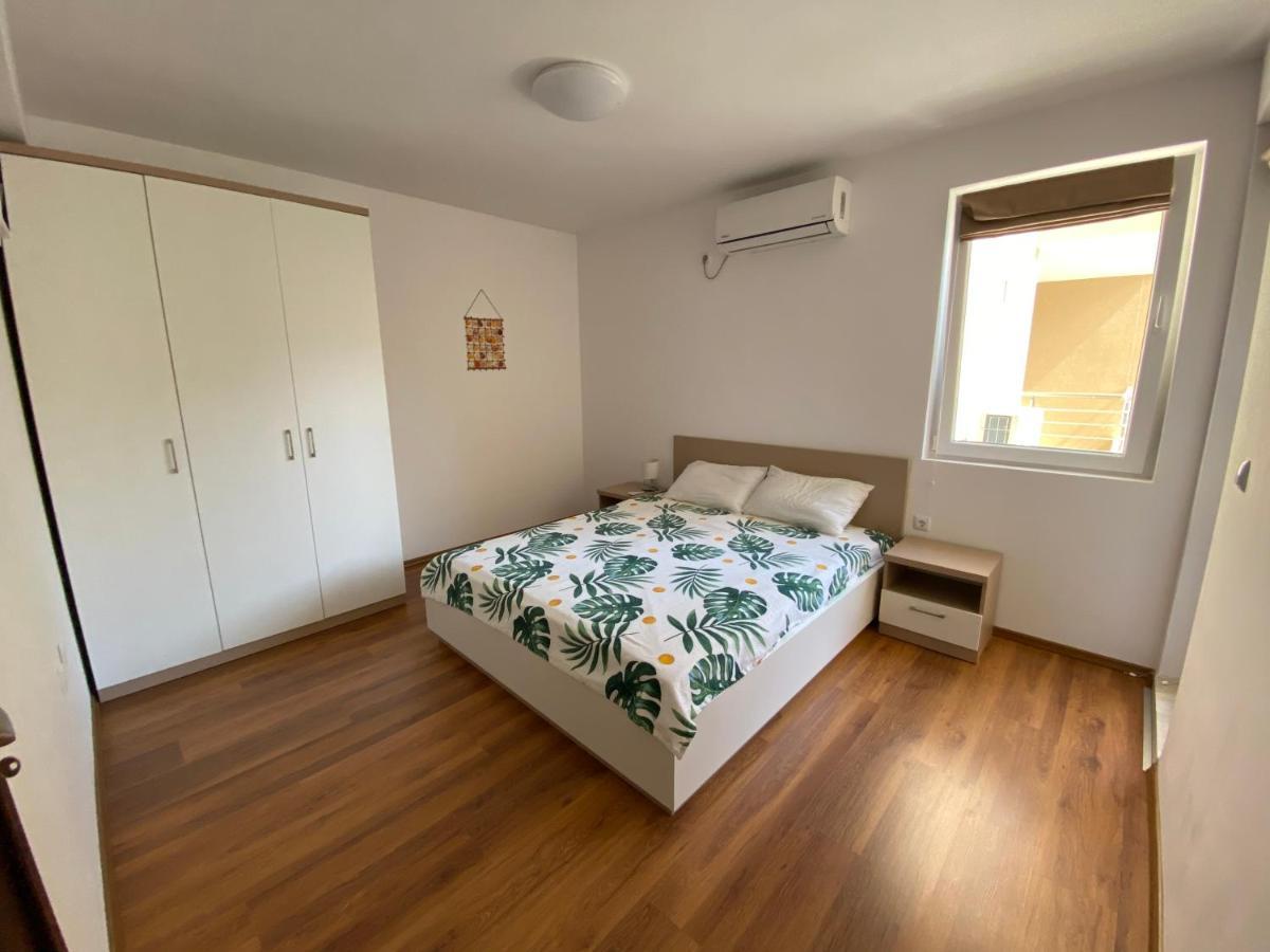 Apartments Dione เปาโมเรีย ภายนอก รูปภาพ