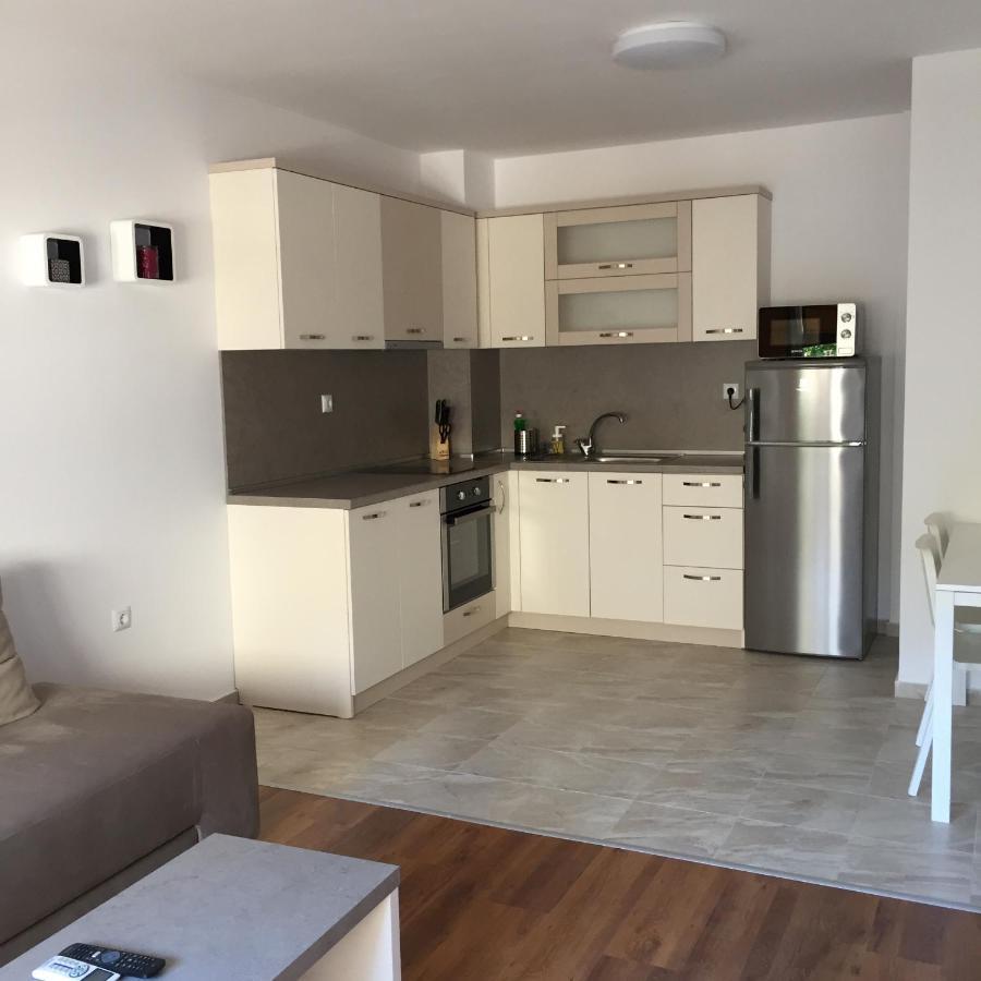 Apartments Dione เปาโมเรีย ภายนอก รูปภาพ